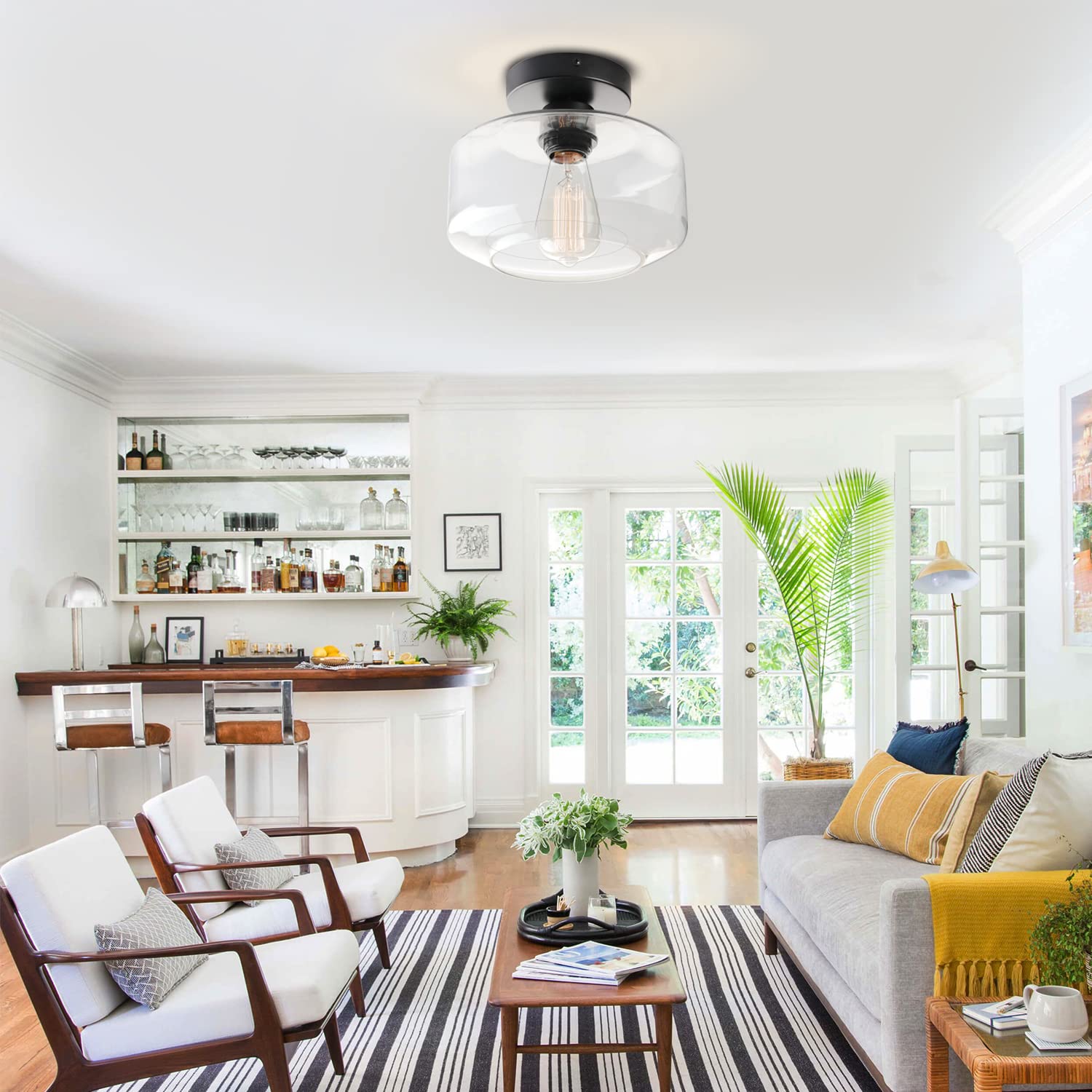 MAXvolador commercial-use pendant in cafe setting adds classic charm.