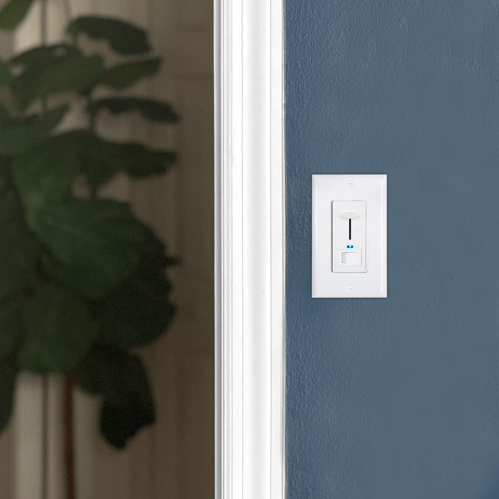 Maxxima dimmer handles up to 600W for incandescent lighting
