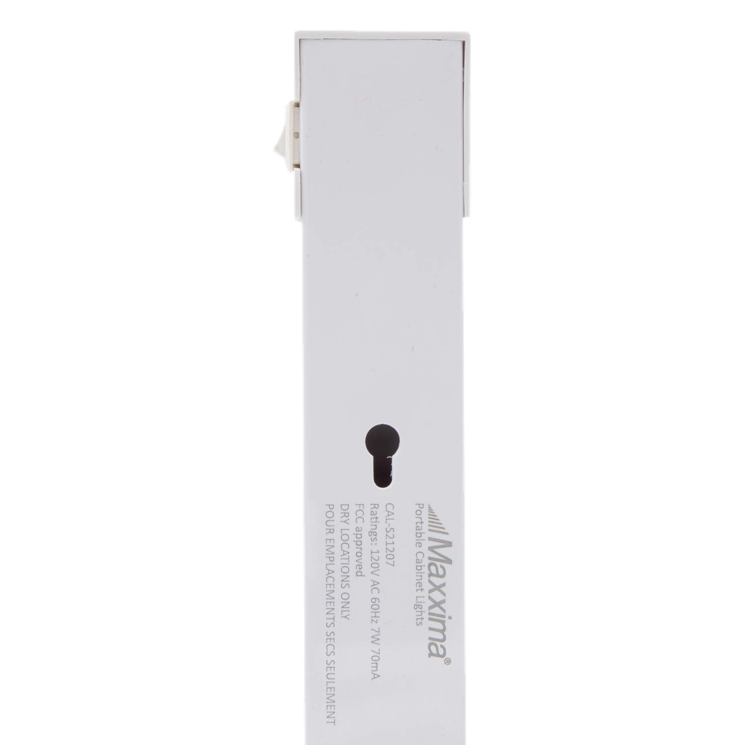 Maxxima 18-inch keyhole mounting simplifies installation in tight spaces.