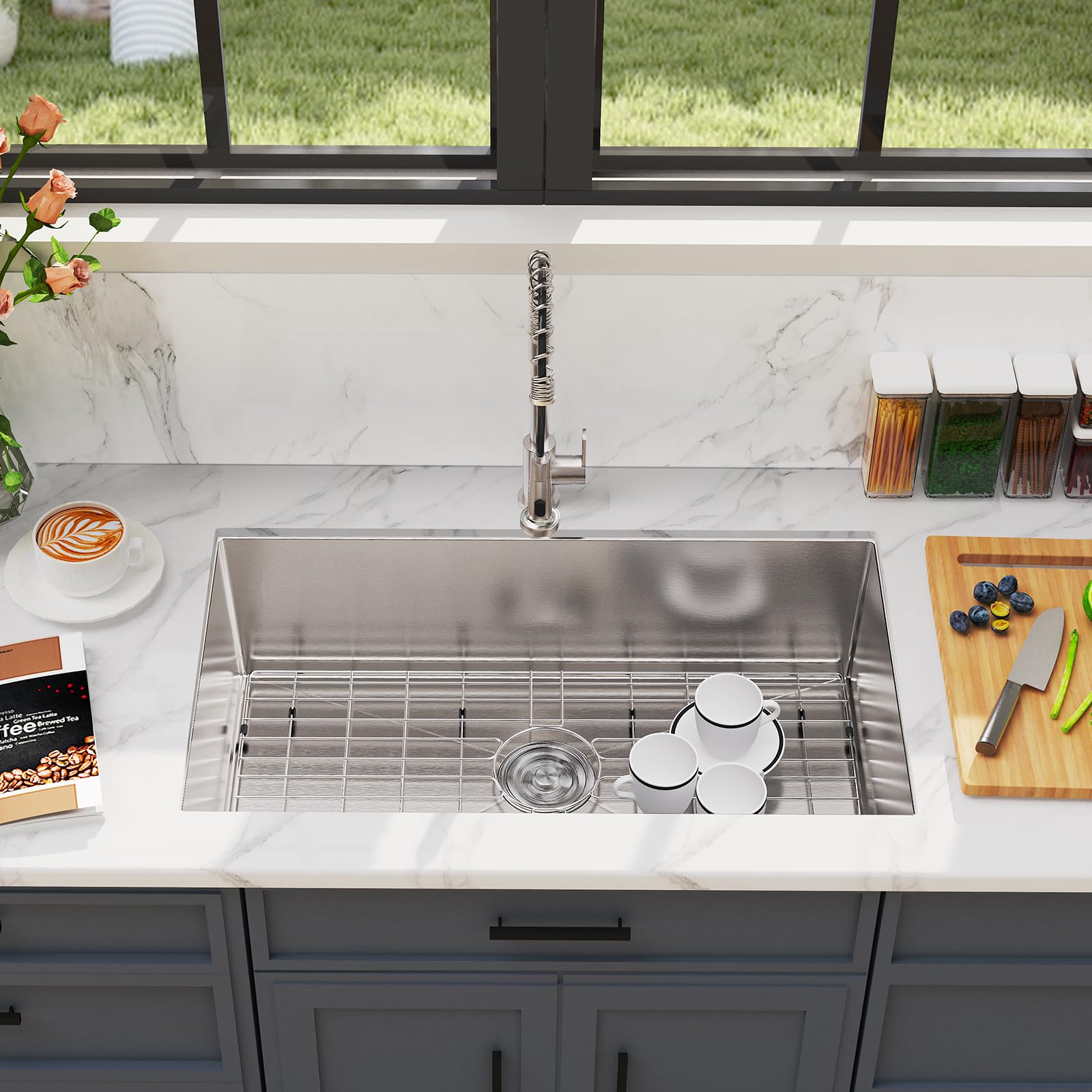 MAYESAR 28-inch undermount sink R10 corners focus on debris-free edge