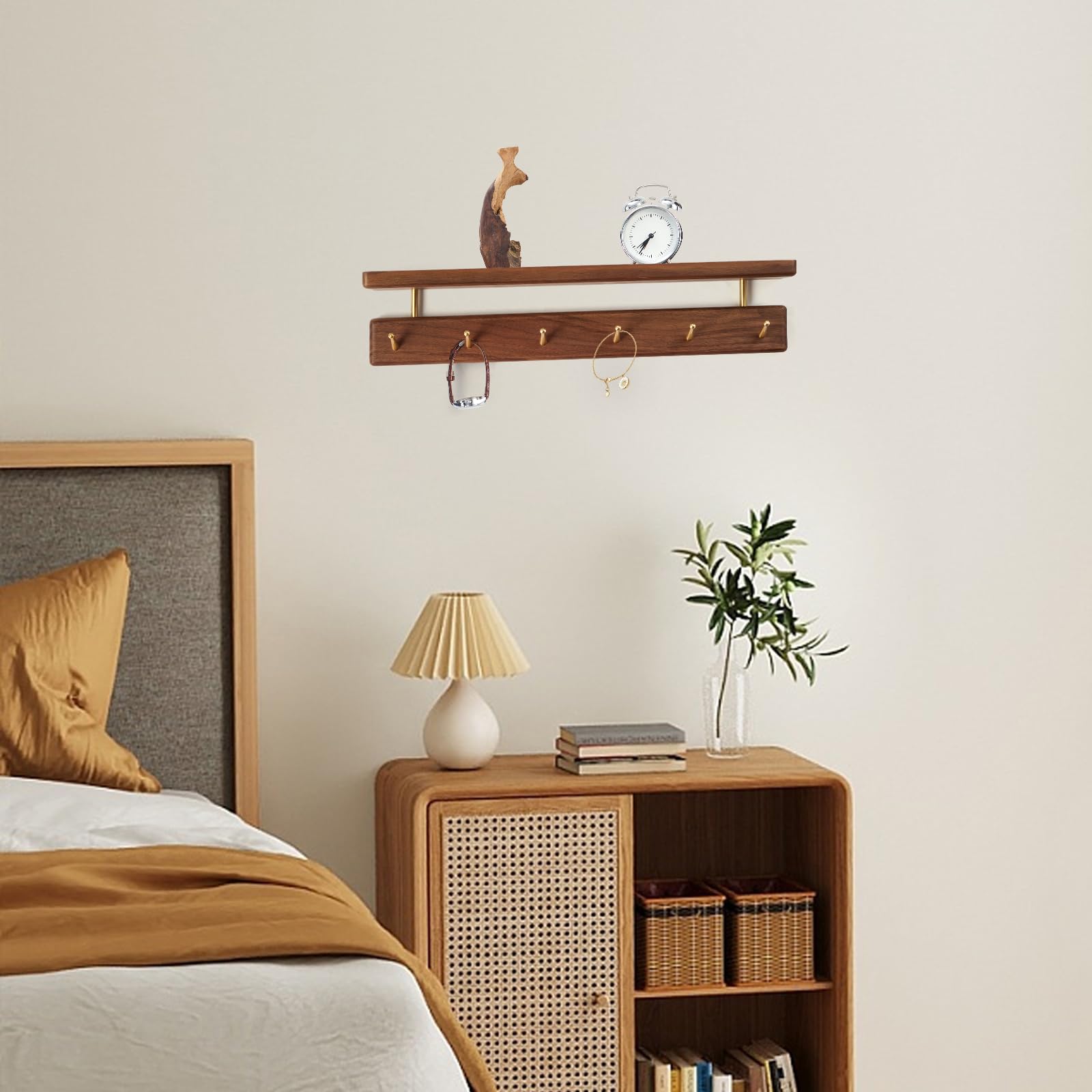 Mayhas easy installation design ensures sturdy wall mounting.