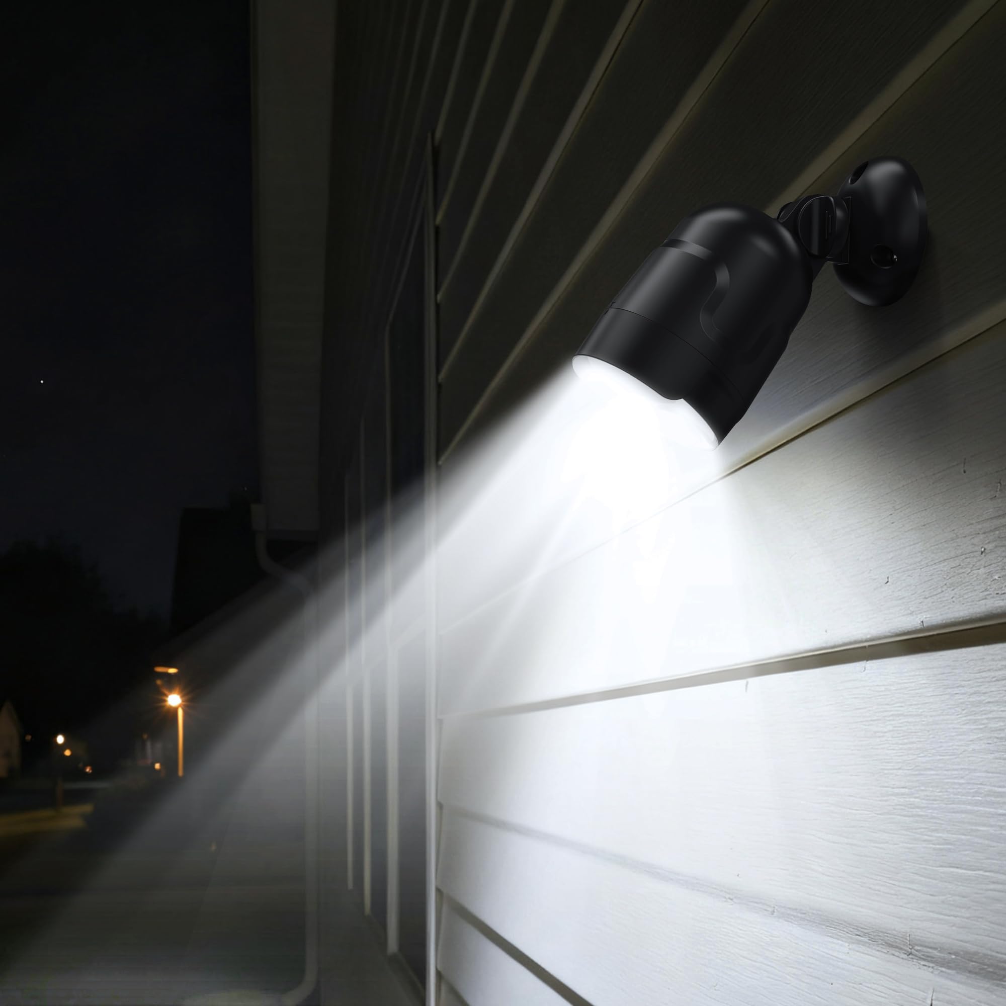 Mecanto patio illumination demonstrates 45-second lighting after motion.