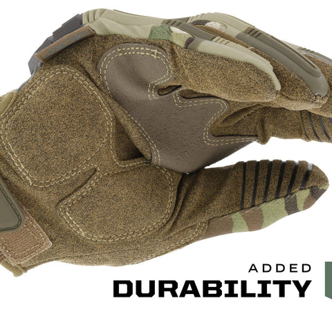 D3O palm padding absorbs shock for comfortable long sessions in the M-Pact gloves.