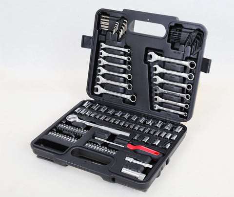 MECHMAX 3/8 drive ratchet in use for precise, smooth bolt turning
