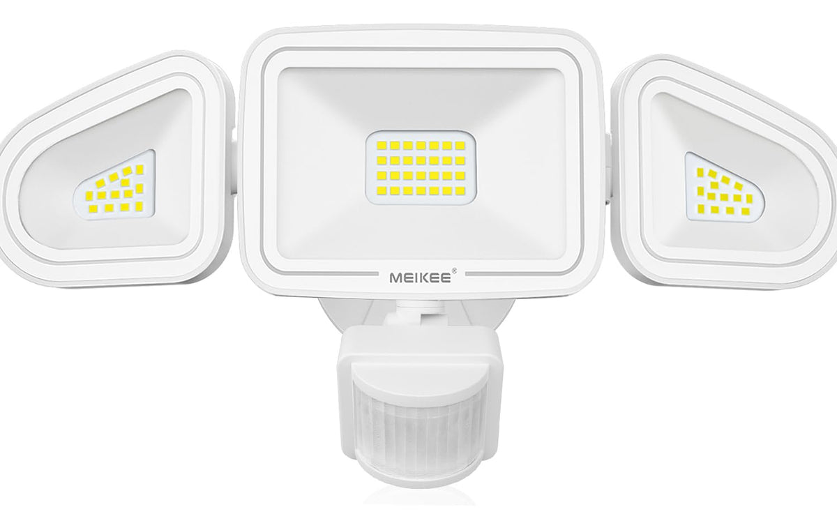 MEIKEE 42W LED security light, front view, bright entrances.
