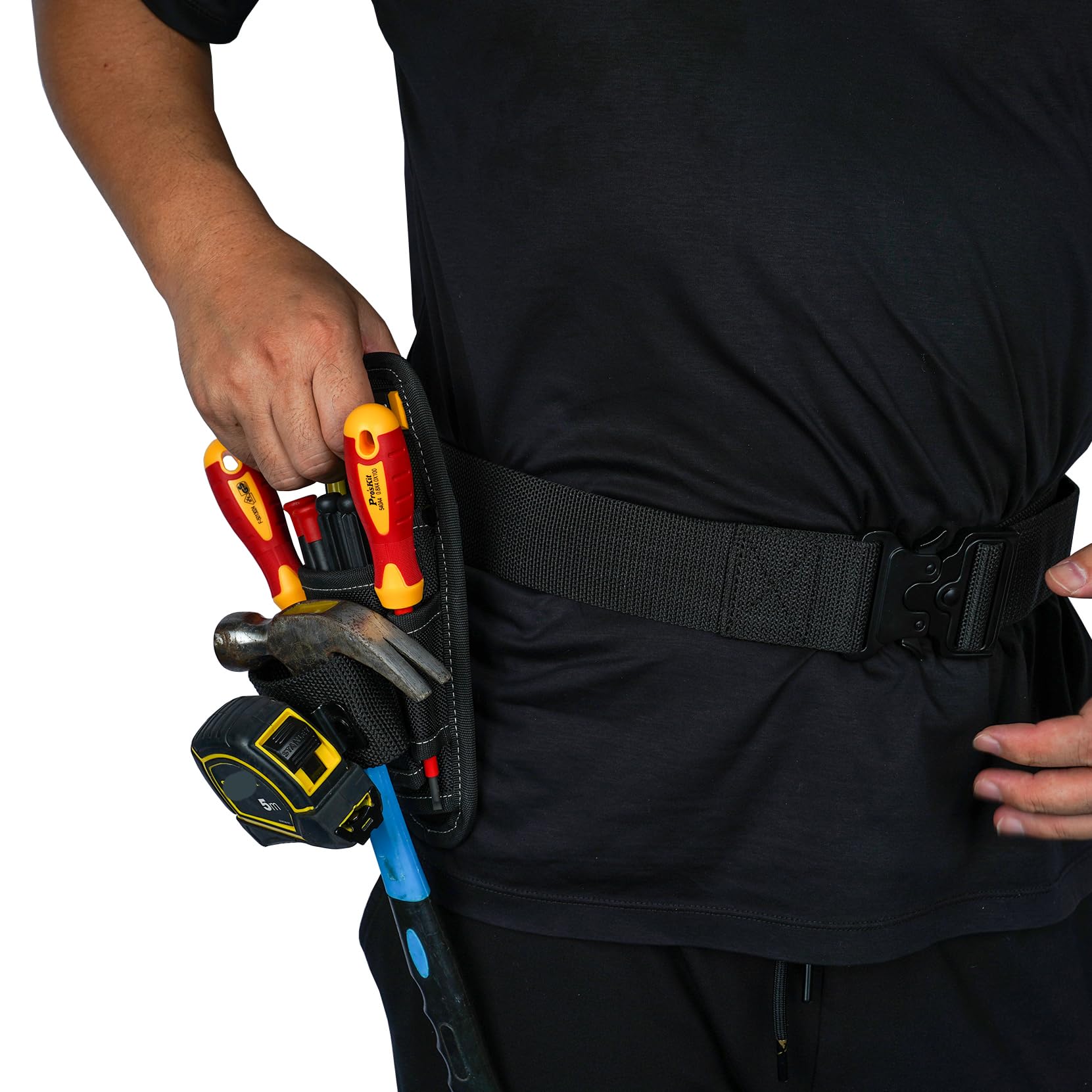 MELOTOUGH durable 1680D polyester construction withstands tough environments