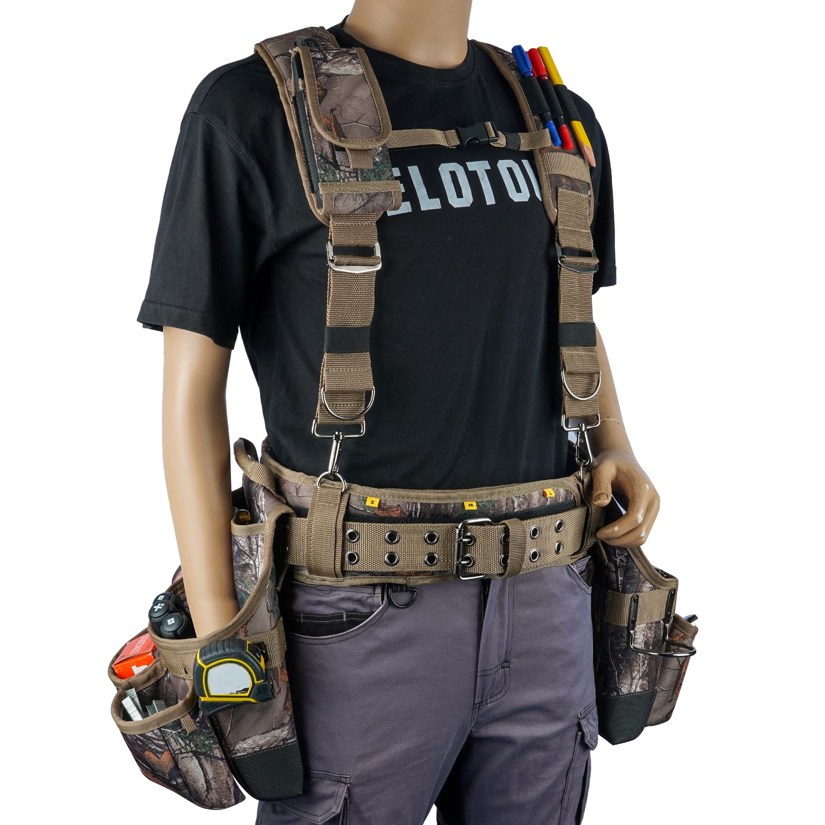 MELOTOUGH camo tool belt on-site usability supports efficient workflow.