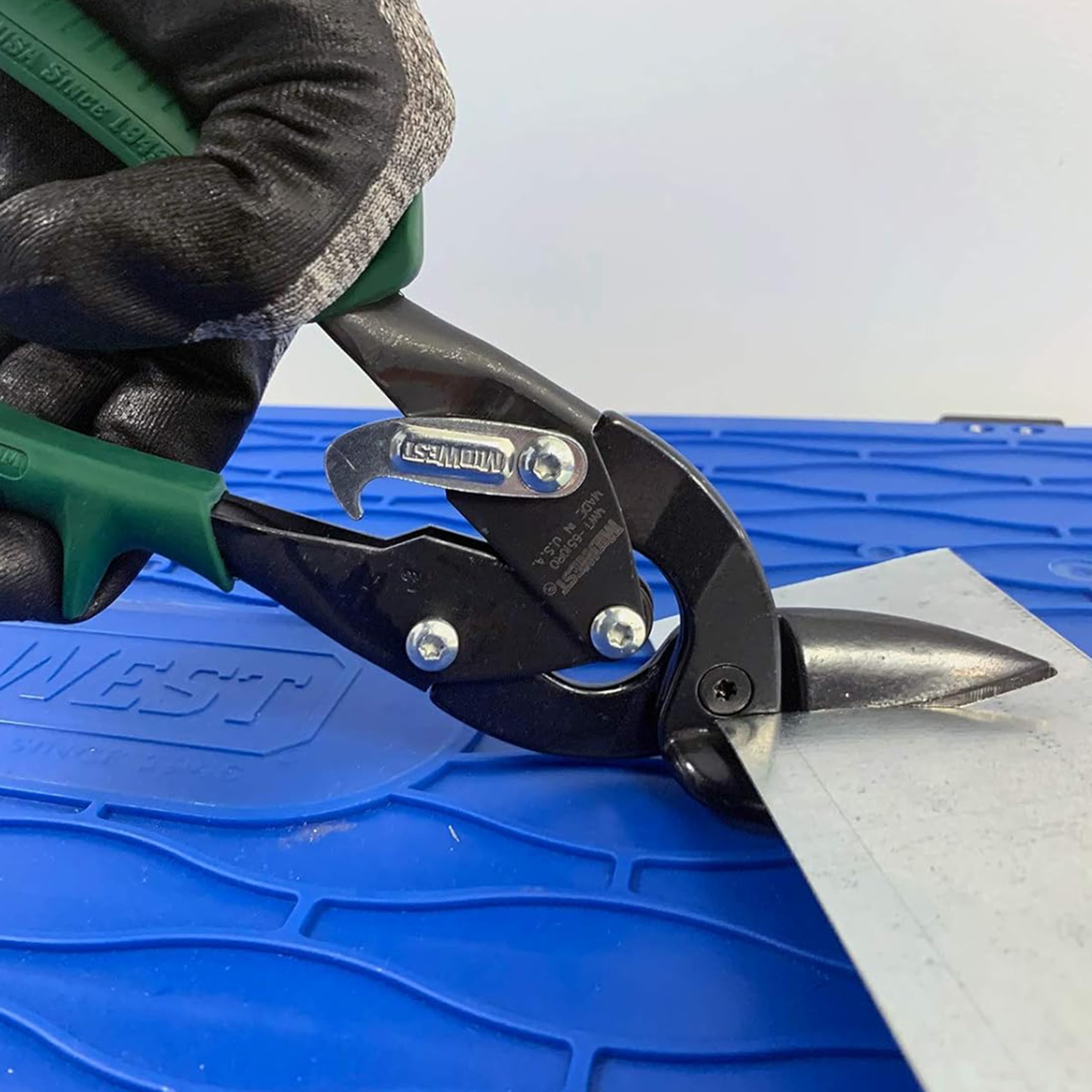 Midwest Snips Blackout made-in-USA build signals premium craftsmanship.