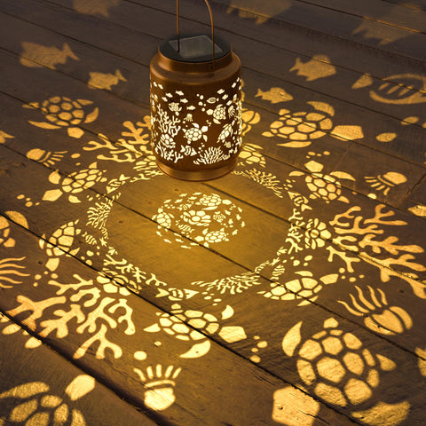 Miggley Sea Turtle Solar Lantern makes a thoughtful gift for nature lovers