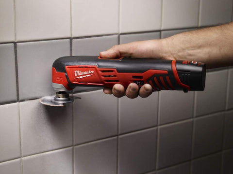 Milwaukee 2426-20 LED fuel gauge clearly shows remaining runtime