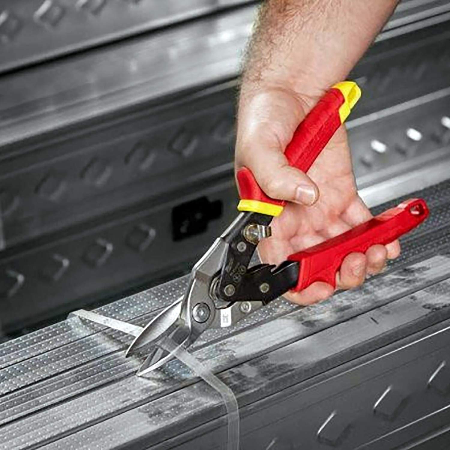 Milwaukee 3pc aviation snips straight blade ready for straight cuts in sheet metal