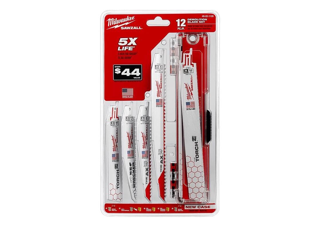 Milwaukee 6-inch Axe blade for nail-embedded wood cuts