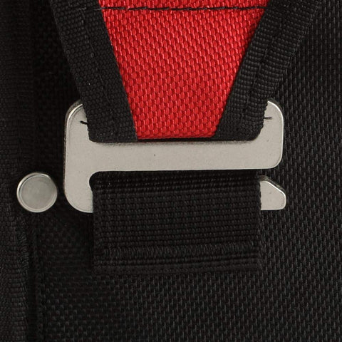 Milwaukee pouch belt-loop closeup highlighting quick-attach design