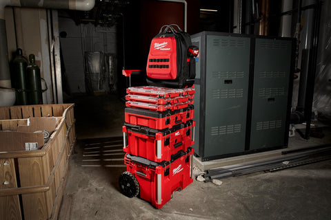 Milwaukee Jobsite backpack exterior bottle pocket for hydration.