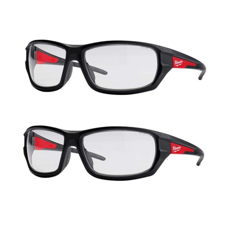 Milwaukee Clear HI Performance Safety Glasses lens for crisp, on-site visibility.