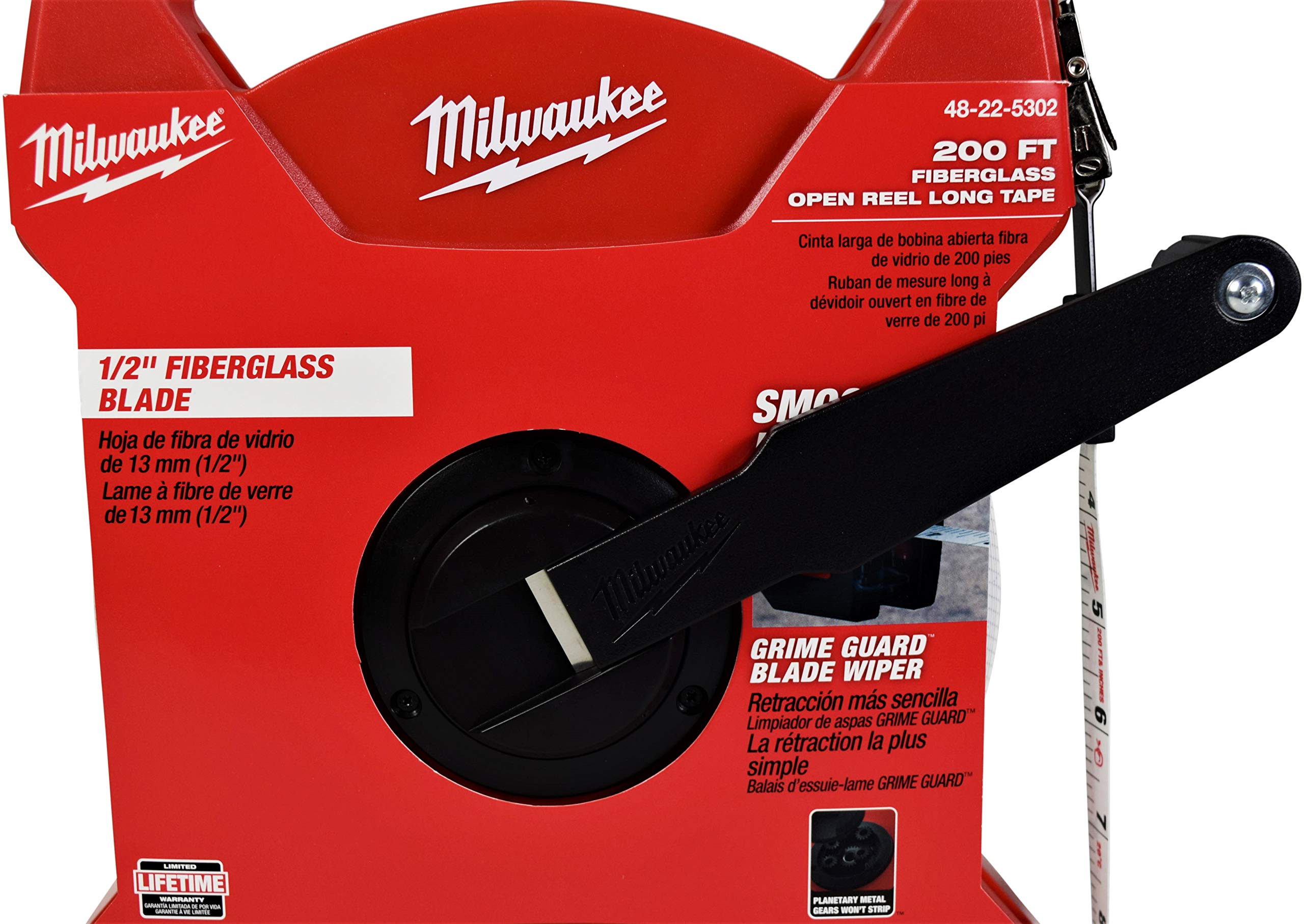 Milwaukee rugged jobsite housing withstands harsh conditions for accuracy.