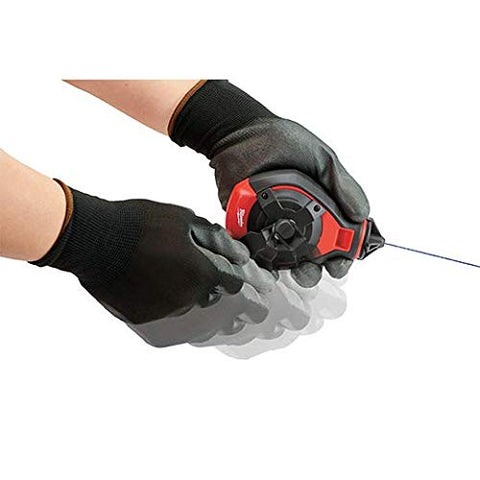 Milwaukee chalk reel with 6 to 1 fast retraction for quick lines