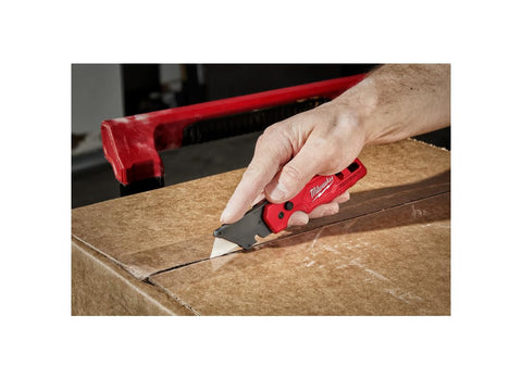 Milwaukee Fastback all-metal construction withstands tough job site wear
