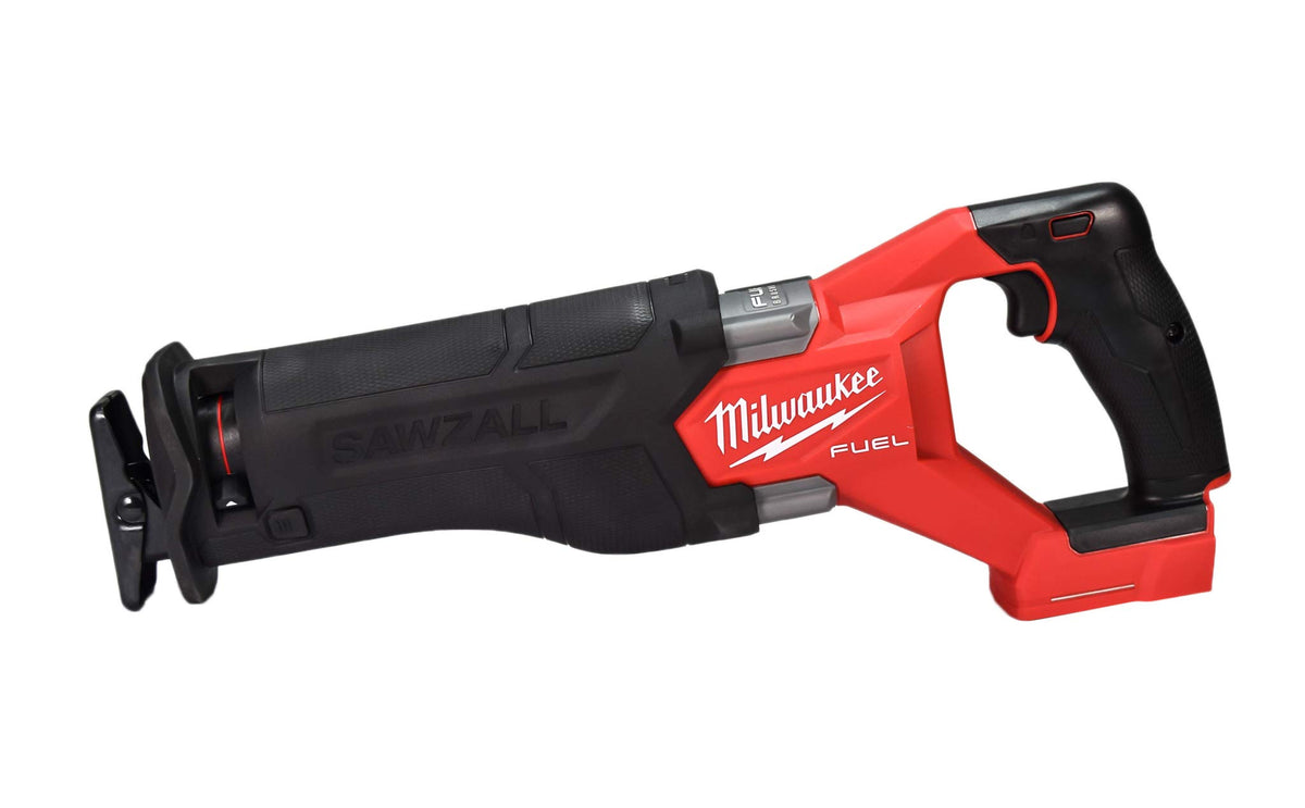 Milwaukee M18 Fuel Sawzall blade-change lever clamp enables fast blade changes.