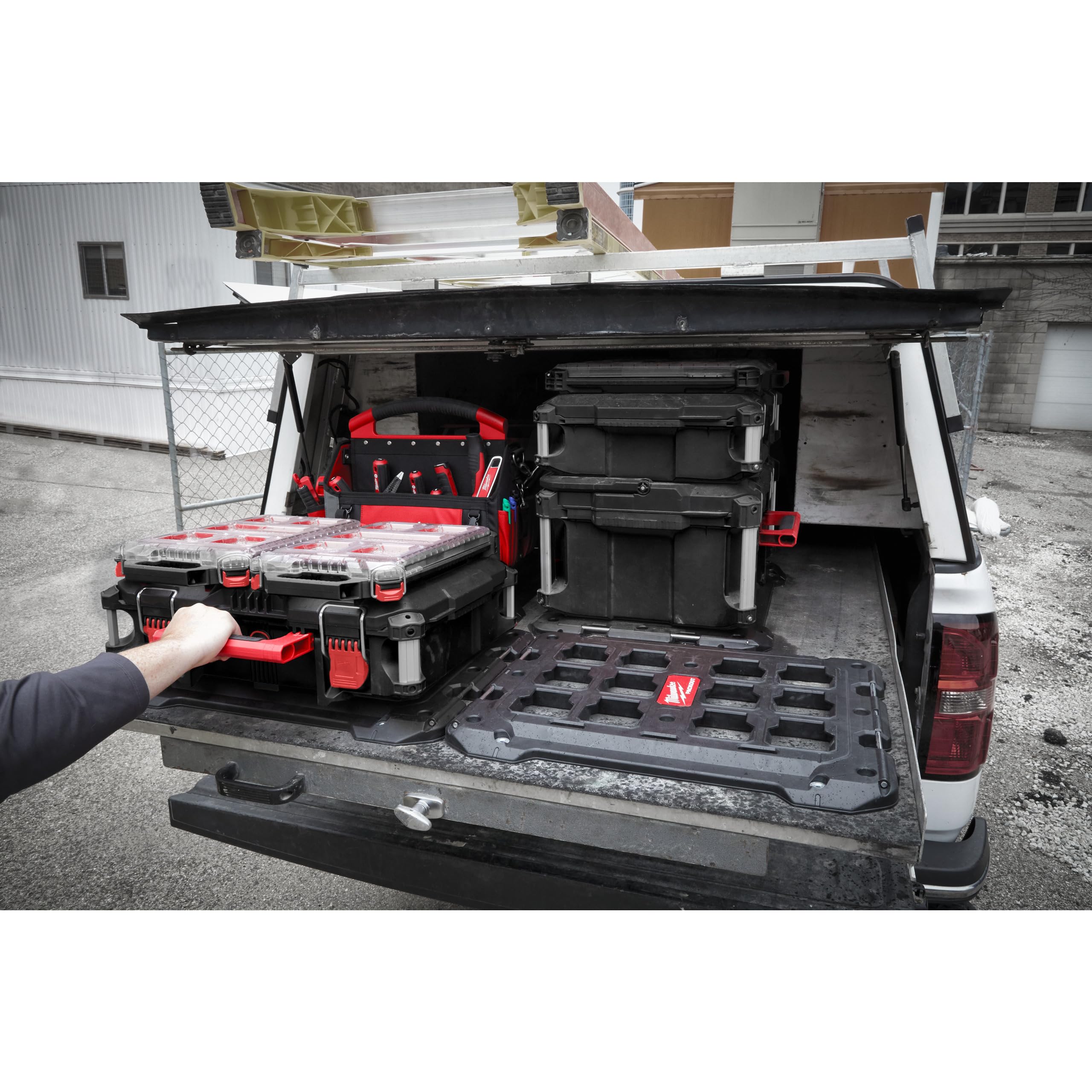 Milwaukee Packout compact mounting plate compatible with standard Packout modules for flexible layouts.