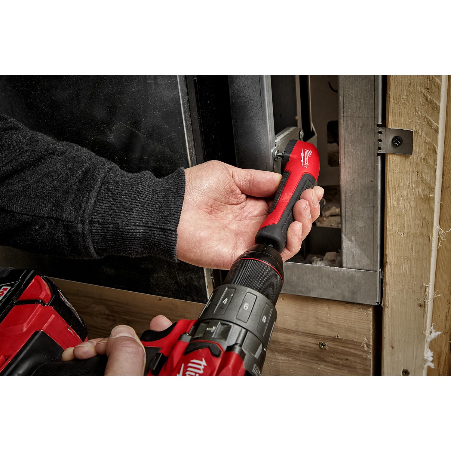 Milwaukee Shockwave hardened gears provide durable torque transfer.