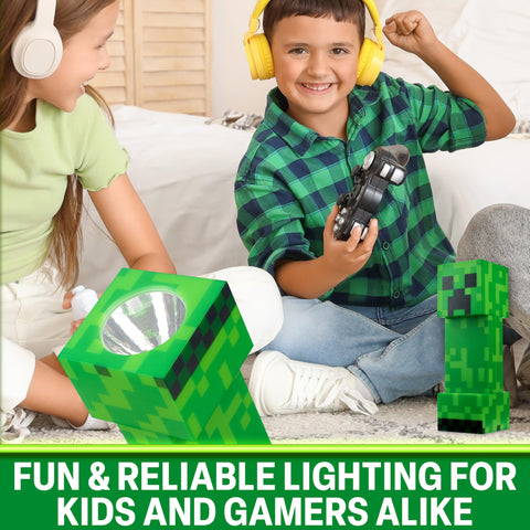 USB and battery power option keeps the Minecraft lamp portable.