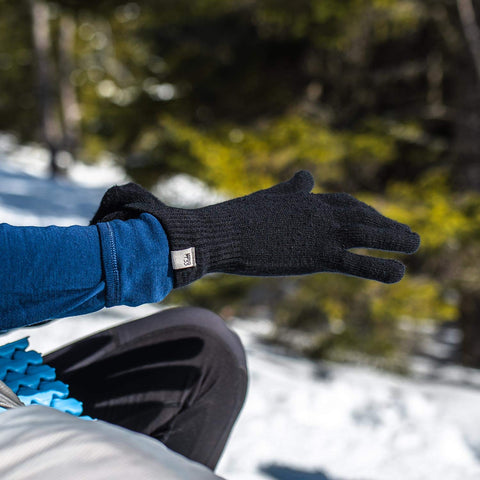 Minus33 Merino Wool Glove Liner size label close-up