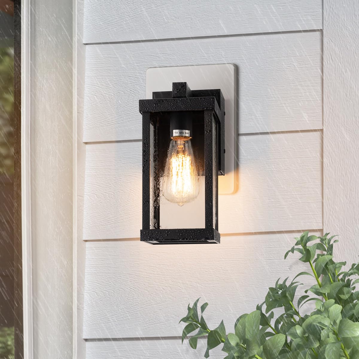 Mirrea clear glass shade close-up showcasing timeless design and brightness diffusion.