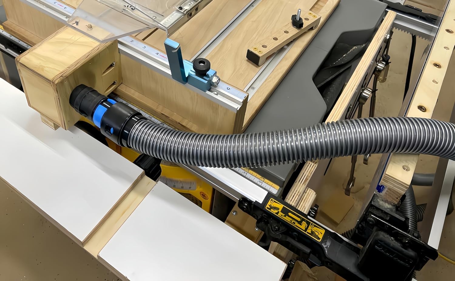 MITENSLE air-relief valve demonstrates suction control for dust collection