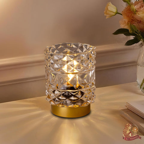 MJ PREMIER battery lamp with diamond texture casts decorative ambient light.