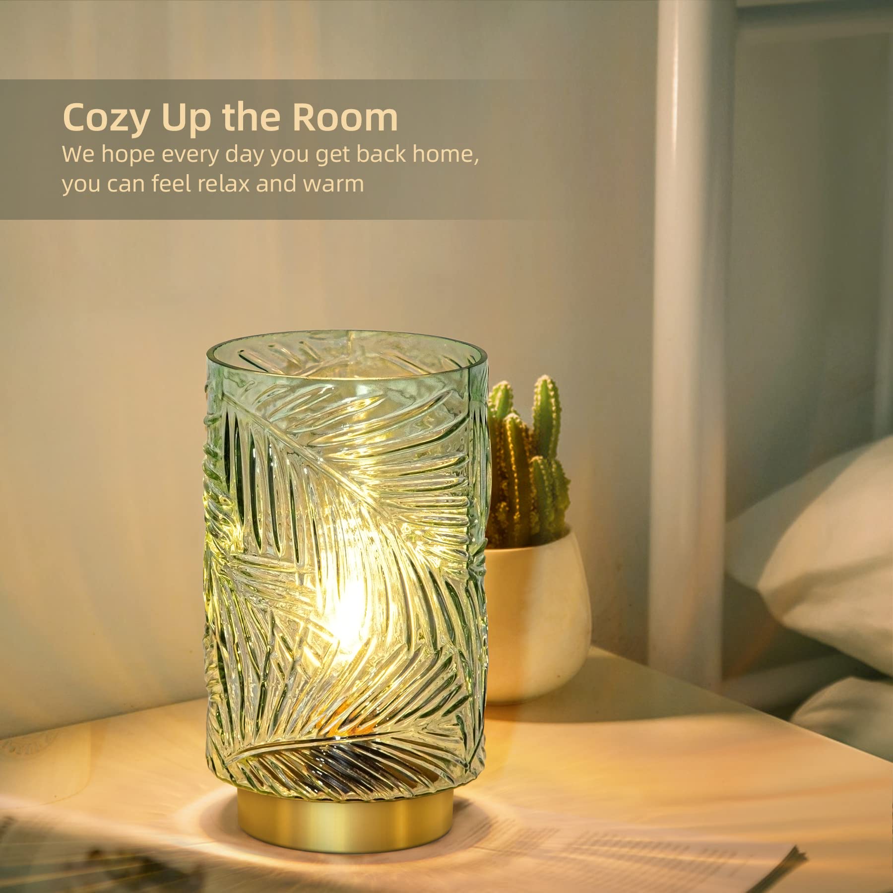 MJ PREMIER battery-operated table lamp with timer mode.