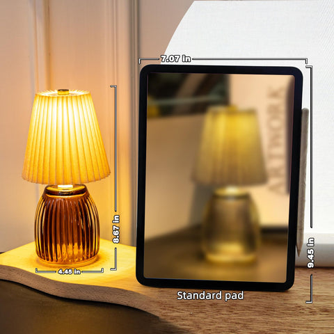 MJ PREMIER elegant gift lamp blends style and practicality