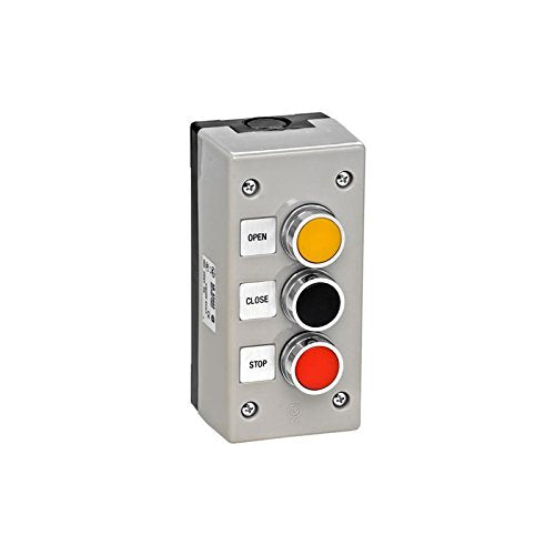 MMTC 3BXT exterior control station with three-button layout for rugged outdoor use.