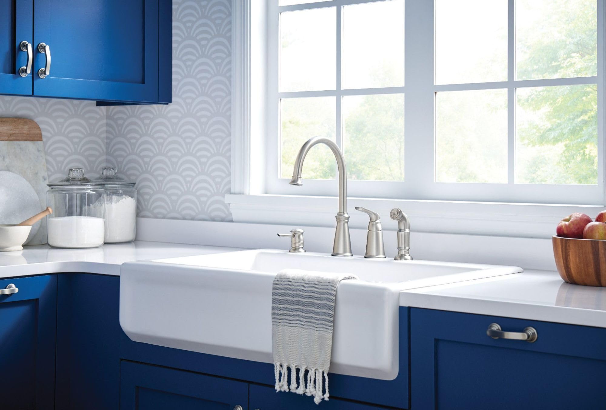Faucet installation and mounting overview for 87044SRS