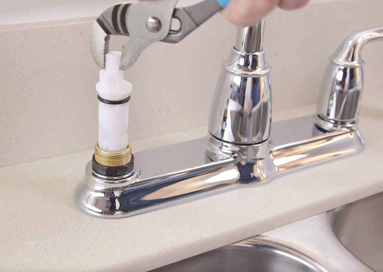 Moen faucet cartridge set replaces hot and cold cartridges for reliable performance