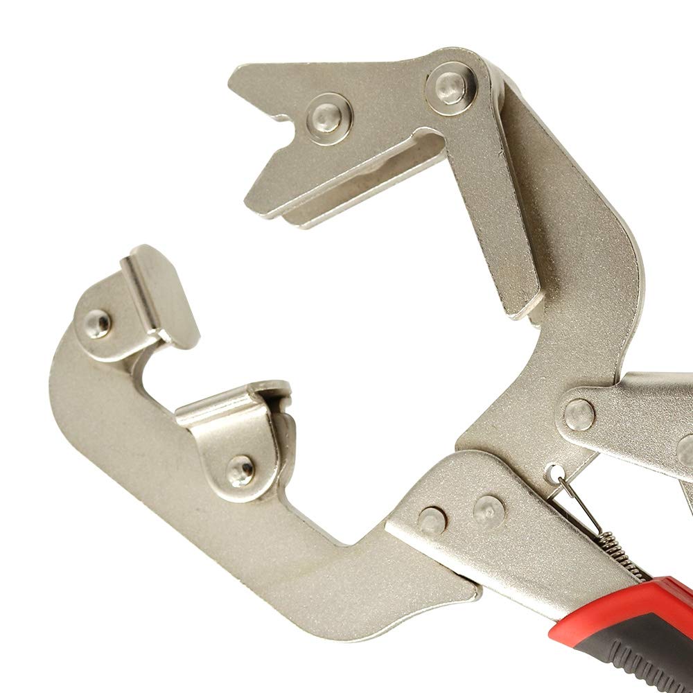 Monster & Master versatile design handles triangular and square tubes with improved handling.