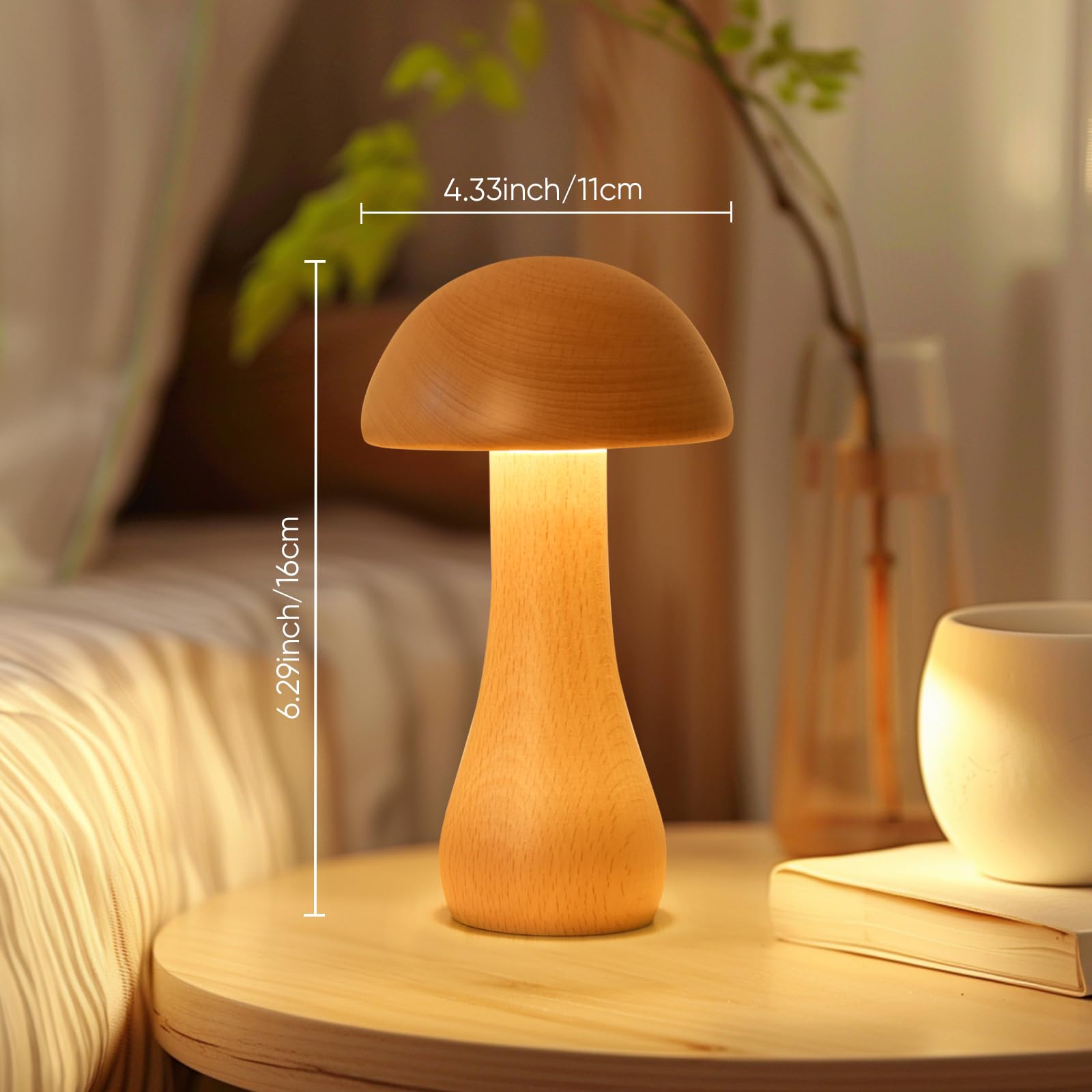 Moroommt wooden lamp with long-lasting battery and beech wood craftsmanship.