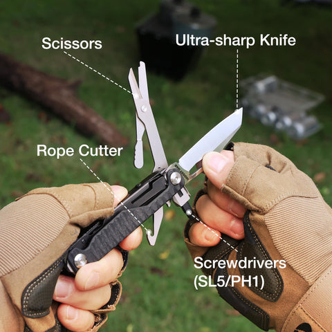 Mossy Oak Multitool knife belt-clip keeps tool ready.