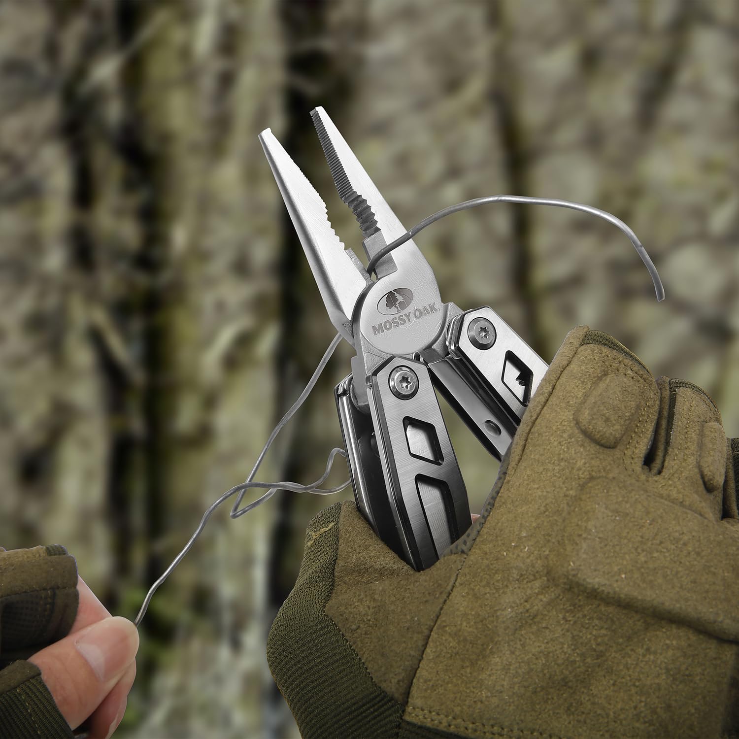 Mossy Oak Multitool wood/file combo for shaping and smoothing.