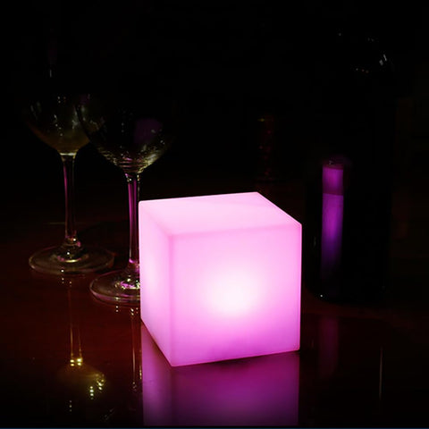 Mr.Go eight-level dimming lets you tailor brightness for any moment.