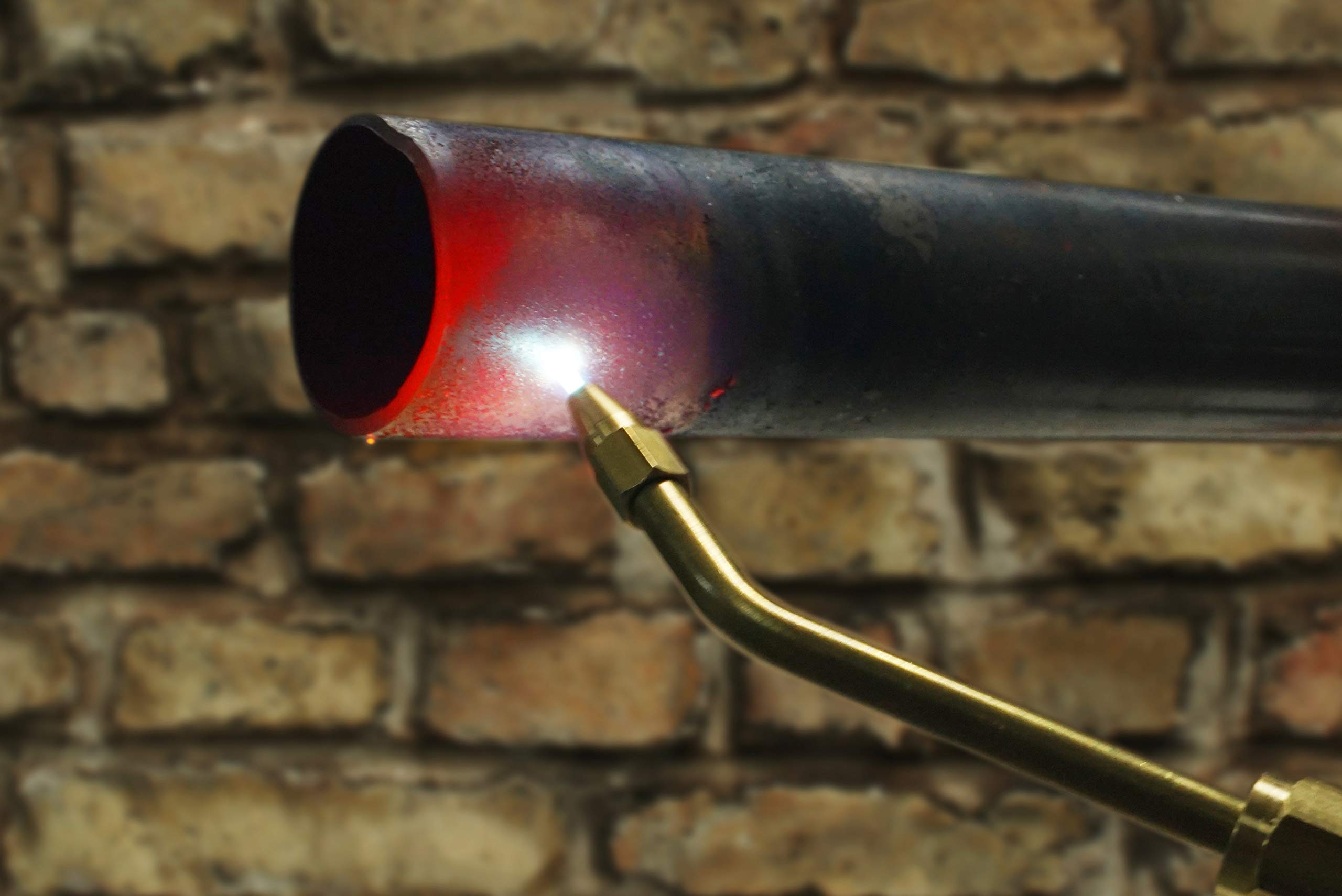 MR. TORCH BLUEFIRE used during delicate jewelry brazing and assembly