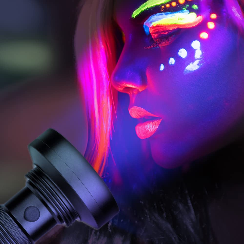 MVP Eclipse UV flashlight durable metal casting ensures rugged outdoor performance.