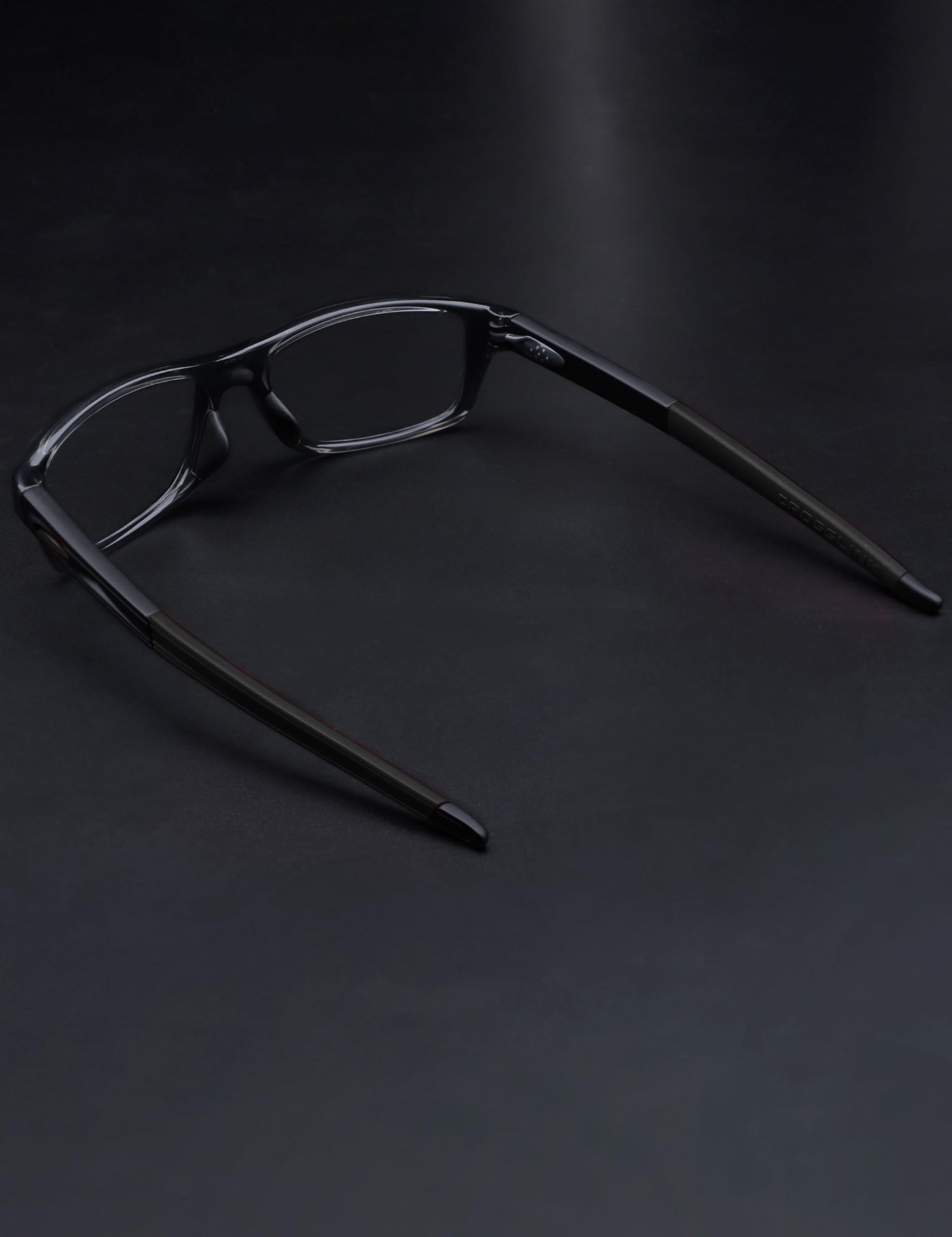 MYCOURAG durable-materials support daily use with long-lasting performance