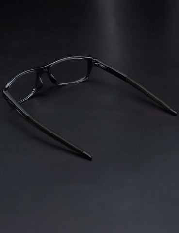 MYCOURAG durable-materials support daily use with long-lasting performance
