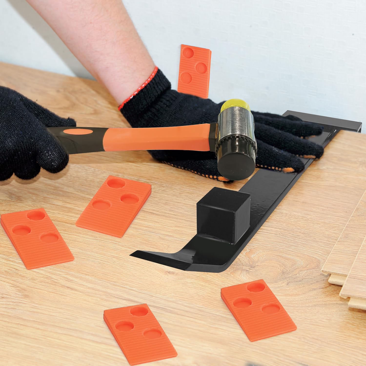 NAACOO 4-in-1 kit showcases versatile flooring tools