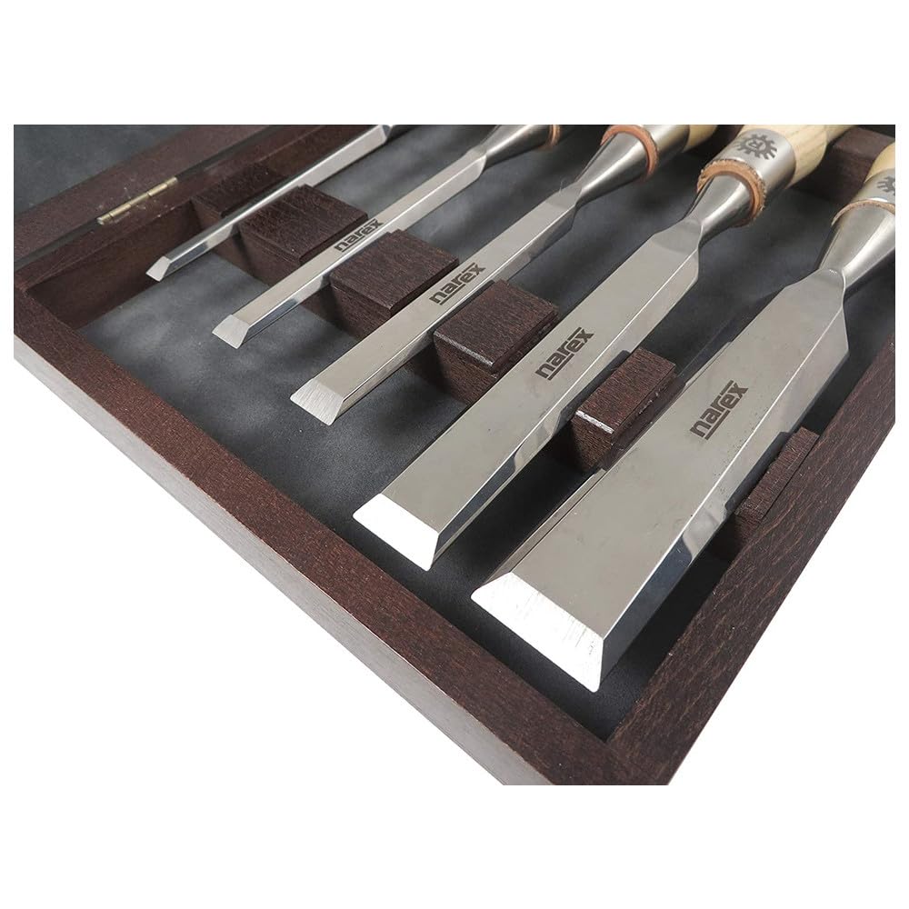 Narex Richter bevel edge chisel 1/2 inch for efficient material removal with clean edges