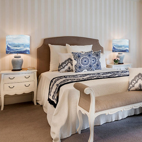 Included cord and clip provide quick installation on compatible lamps.