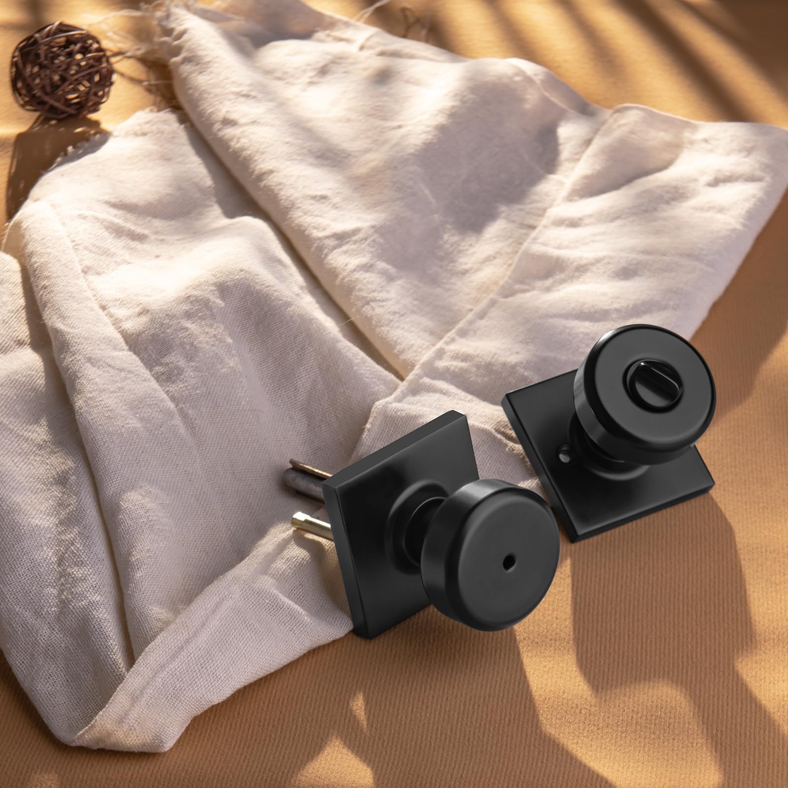 NCSEN Pismo adjustable backset supports 2-3/8 and 2-3/4 inch doors.