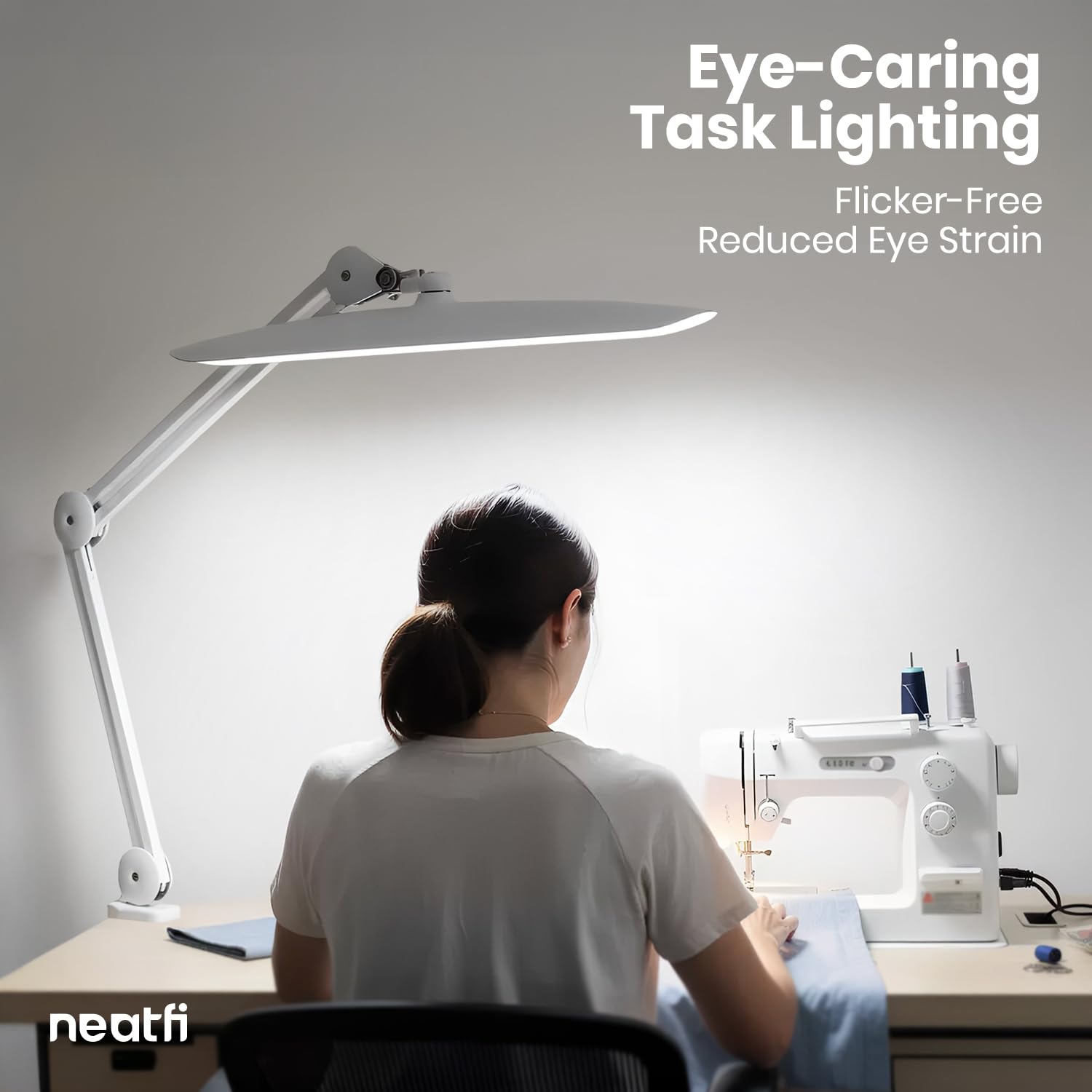 Neatfi XL lamp dimmable with four levels for adjustable brightness.