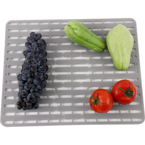 Nice Day raised-foot design promotes water flow and faster drying.